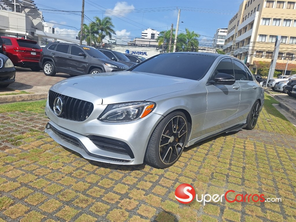 2017 Mercedes-Benz Clase C 250 — foto 4 / 10