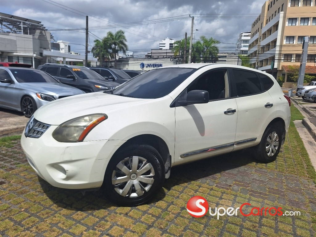 2014 Nissan Rogue — foto 3 / 6