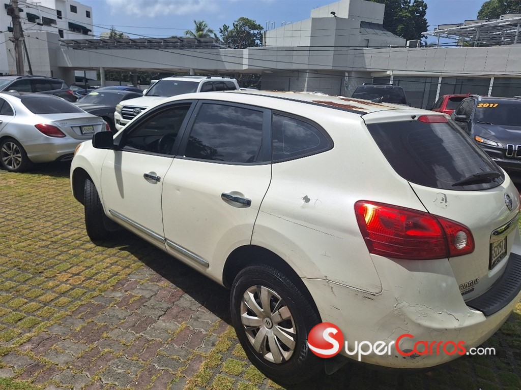 2014 Nissan Rogue — foto 6 / 6
