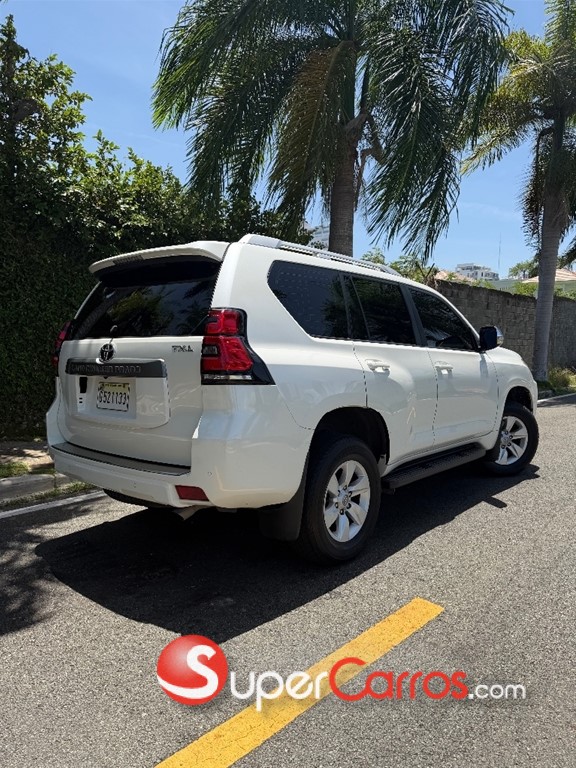 2020 Toyota Land Cruiser Prado — foto 4 / 12