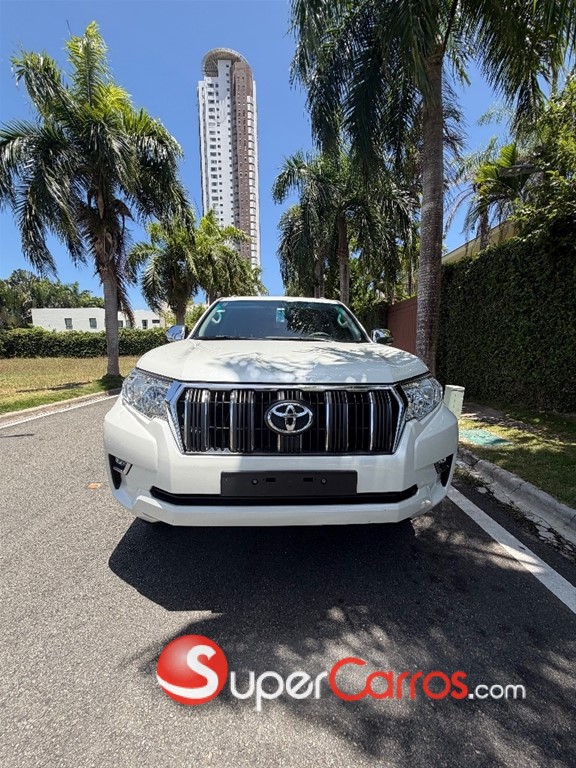 2020 Toyota Land Cruiser Prado — foto 6 / 12