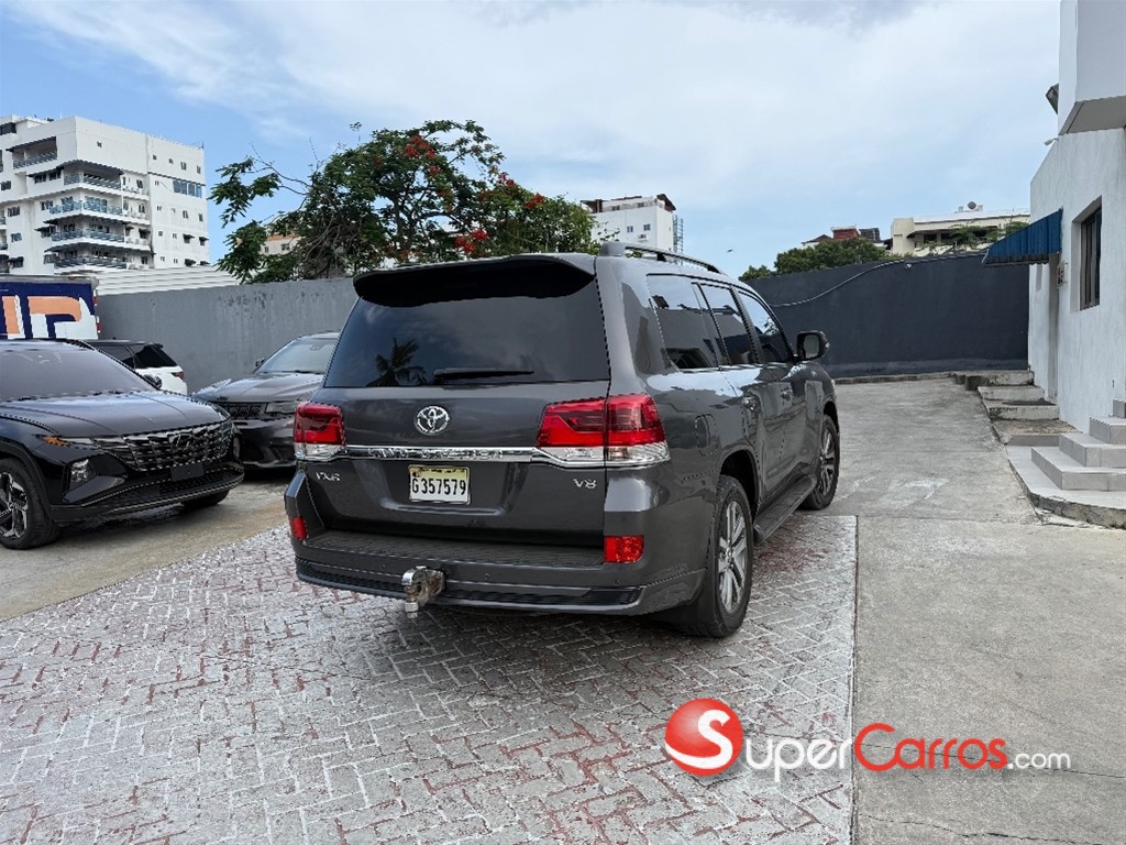 2016 Toyota Land Cruiser 4.2TD — foto 8 / 8