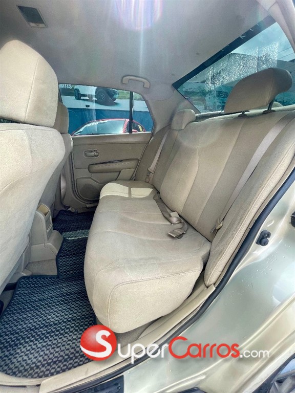 2007 Nissan TIIDA — foto 10 / 11