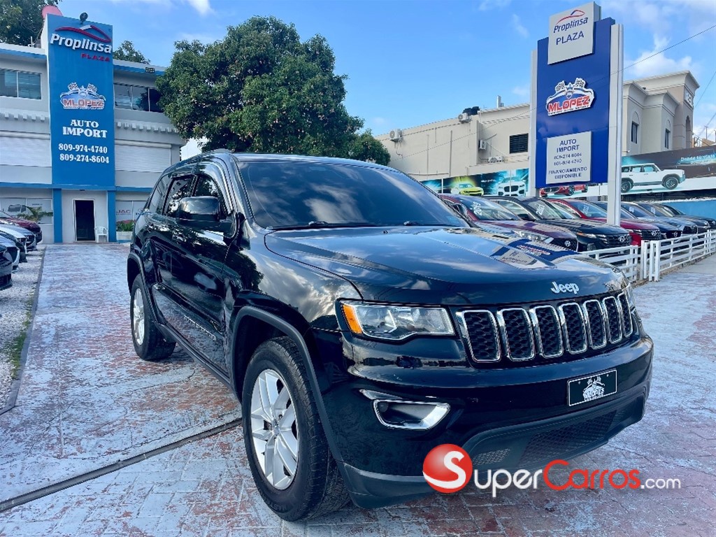 2018 Jeep Cherokee Laredo — foto 2 / 11