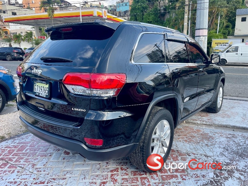 2018 Jeep Cherokee Laredo — foto 4 / 11