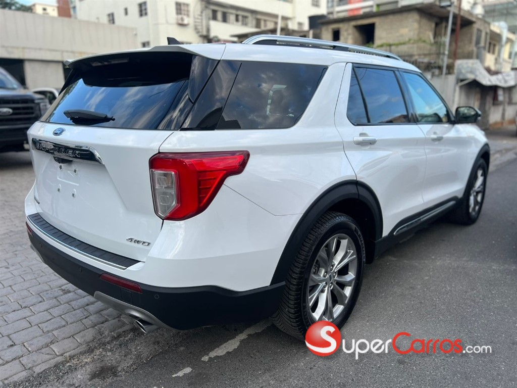 2021 Ford Explorer Limited — foto 3 / 12