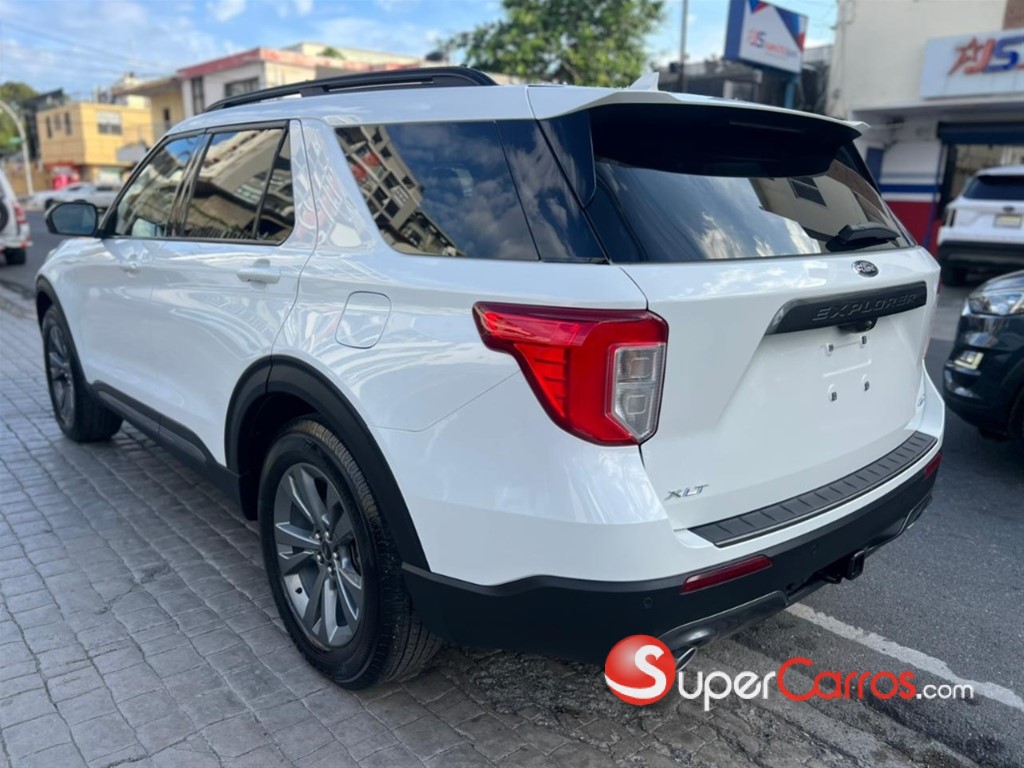 2023 Ford Explorer XLT 4WD — foto 2 / 11