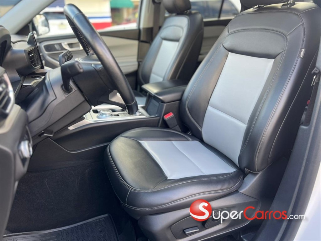 2023 Ford Explorer XLT 4WD — foto 5 / 11