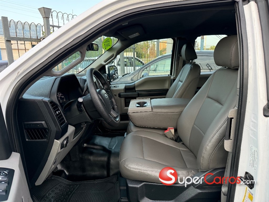 2020 Ford F 150 — foto 7 / 10