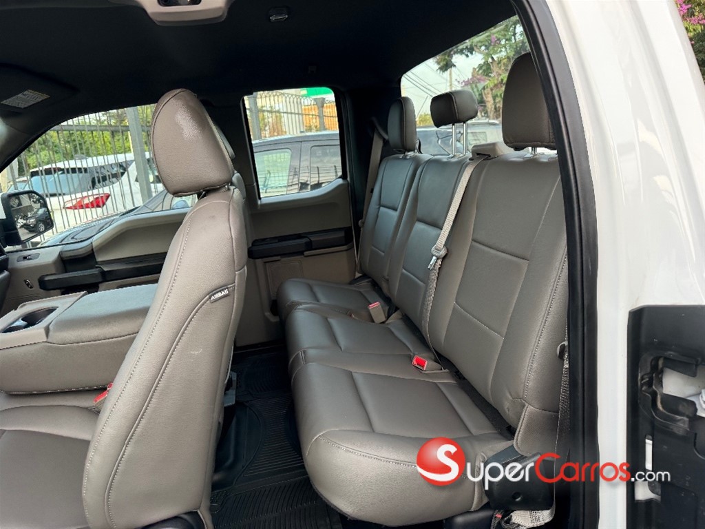 2020 Ford F 150 — foto 8 / 10
