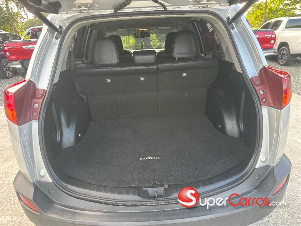 2015 Toyota RAV4 Limited — foto 6 / 11