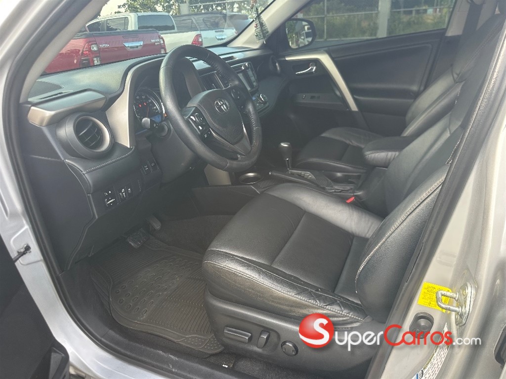 2015 Toyota RAV4 Limited — foto 8 / 11