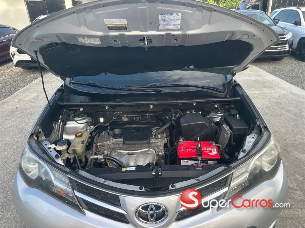 2015 Toyota RAV4 Limited — foto 10 / 11