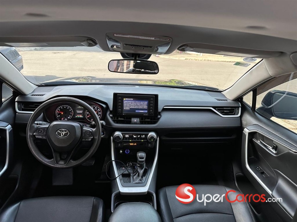 2021 Toyota RAV4 XLE — foto 5 / 10