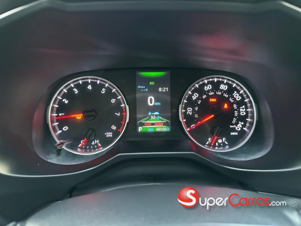 2021 Toyota RAV4 XLE — foto 10 / 10