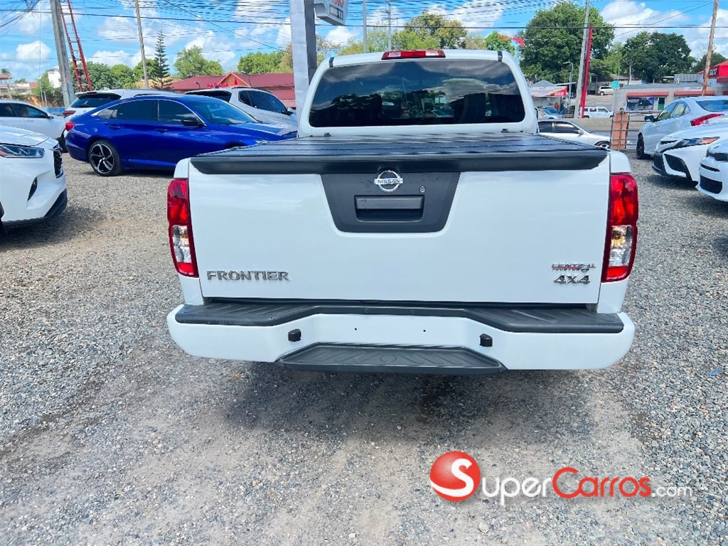 2020 Nissan Frontier SV — foto 5 / 9