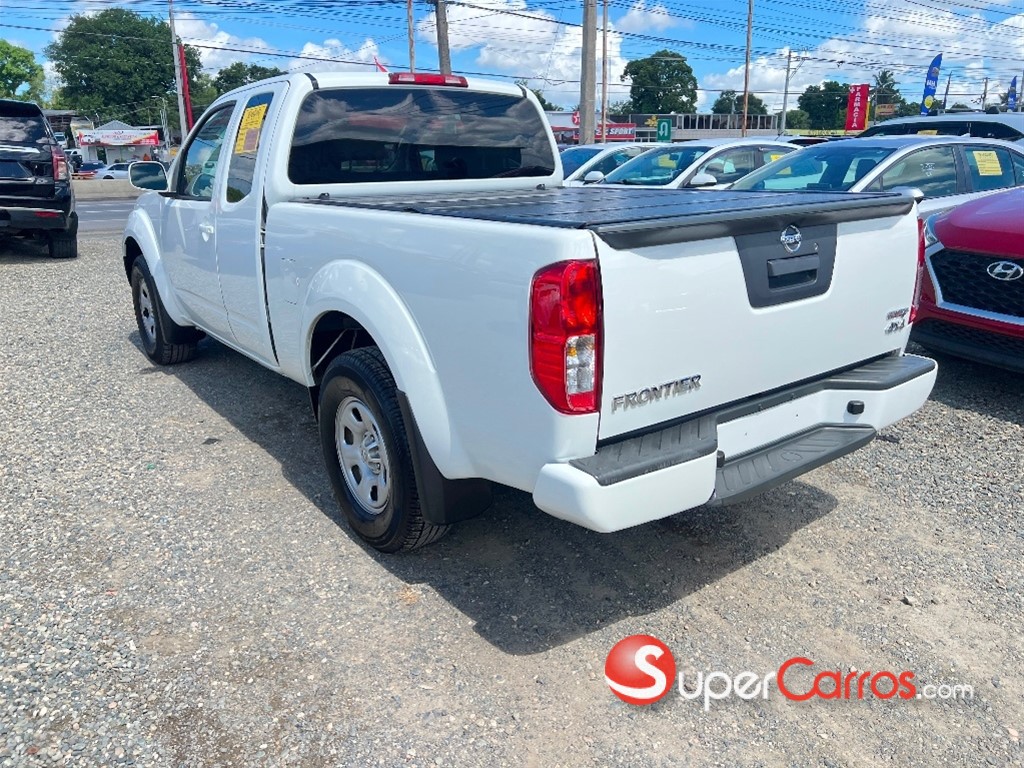 2020 Nissan Frontier SV — foto 6 / 9