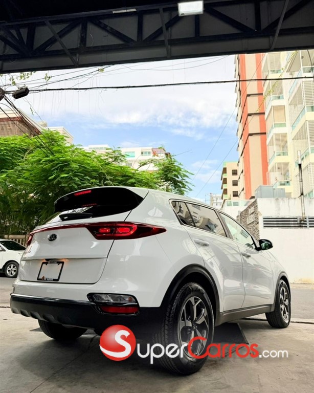 2021 Kia Sportage — foto 3 / 8