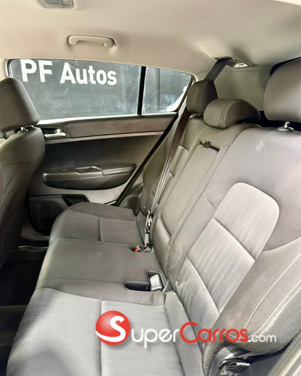 2021 Kia Sportage — foto 6 / 8