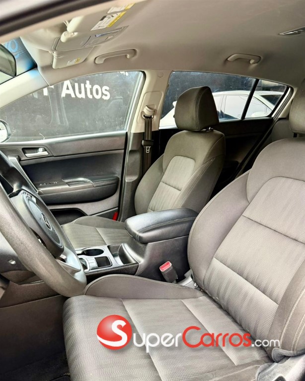 2021 Kia Sportage — foto 8 / 8