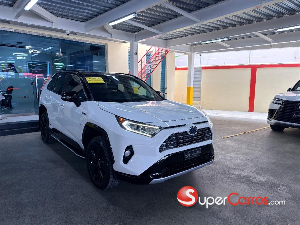 2021 Toyota RAV4 XSE Hybrid