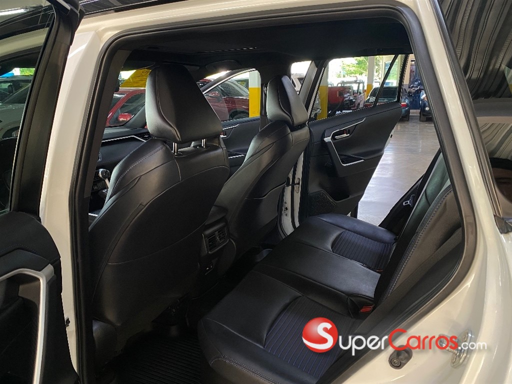2021 Toyota RAV4 XSE Hybrid — foto 5 / 12