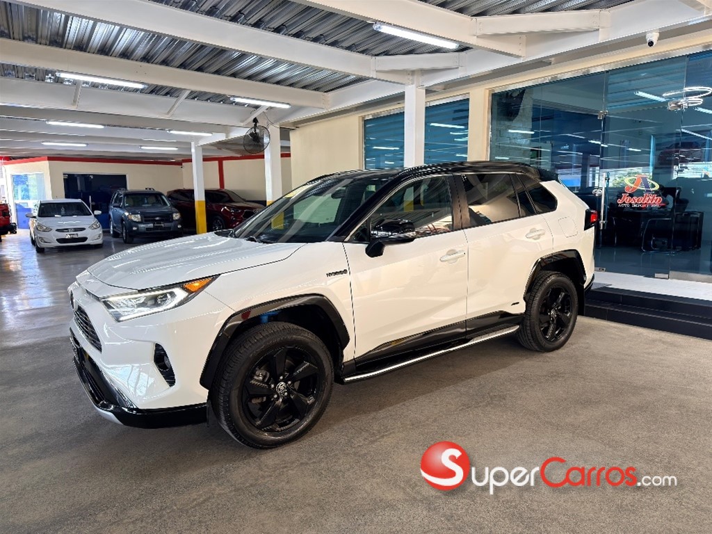 2021 Toyota RAV4 XSE Hybrid — foto 9 / 12