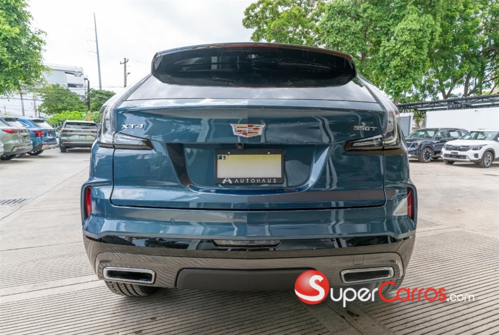 2024 Cadillac XT4 350 T — foto 5 / 9