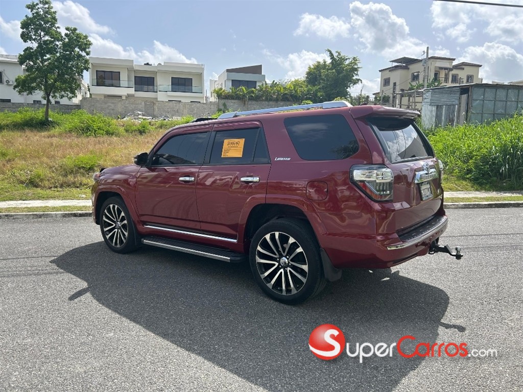 2010 Toyota 4 Runner — foto 7 / 11