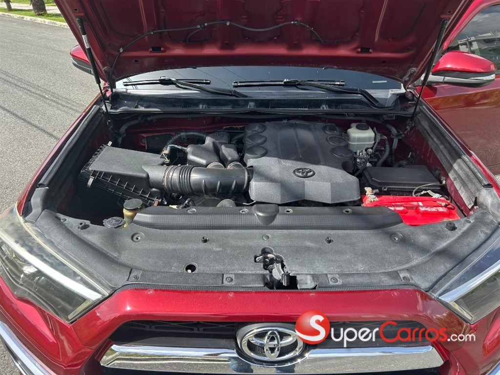 2010 Toyota 4 Runner — foto 11 / 11