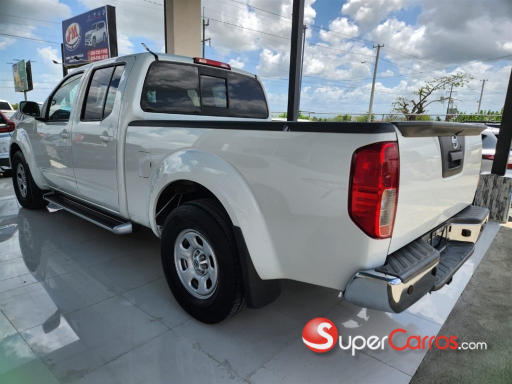 2020 Nissan Frontier SV — foto 6 / 11