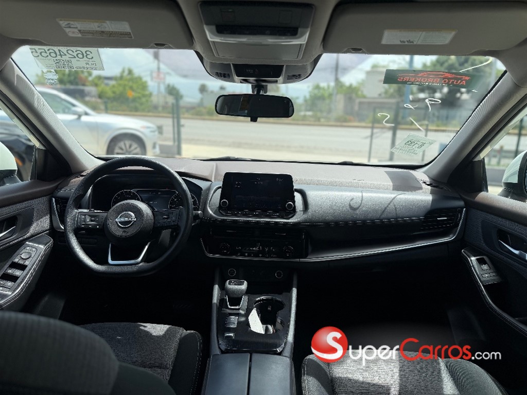 2022 Nissan Rogue SV — foto 9 / 9