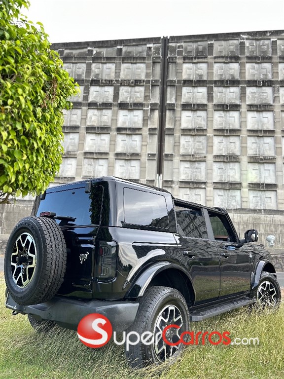2024 Ford Bronco Outer Banks — foto 4 / 12