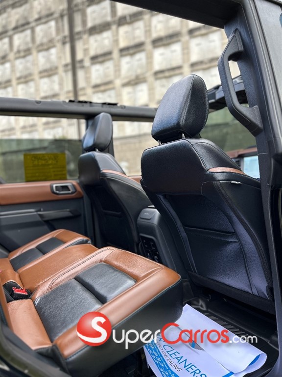 2024 Ford Bronco Outer Banks — foto 6 / 12