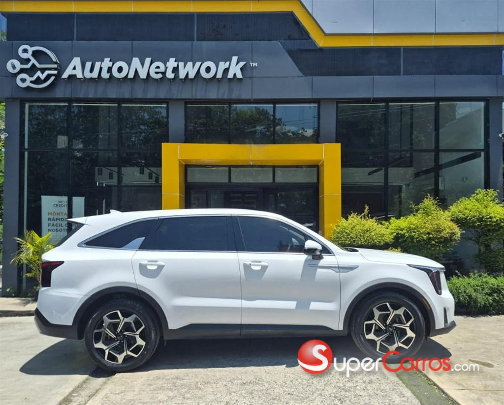 2024 Kia Sorento LX — foto 5 / 12