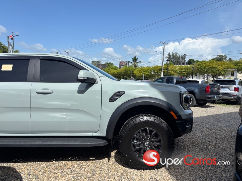 2024 Ford Ranger Raptor — foto 2 / 10