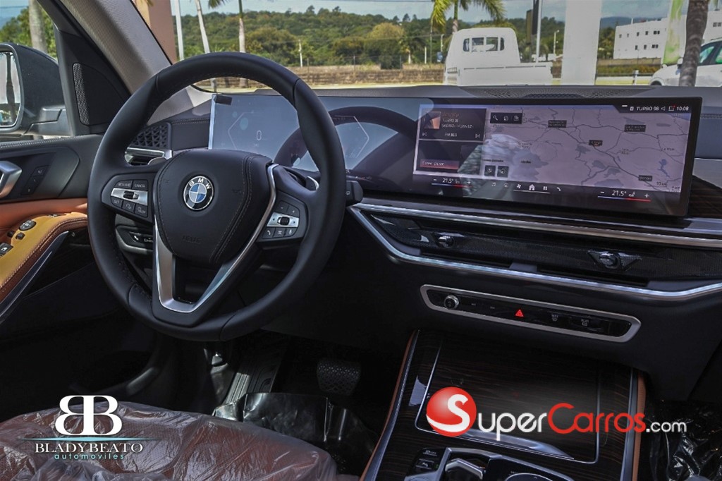 2026 BMW X 5 XDRIVE 30D — foto 8 / 12
