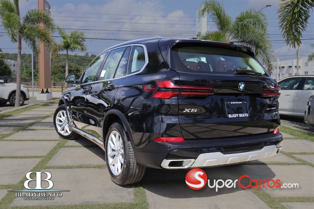 2026 BMW X 5 XDRIVE 30D — foto 10 / 12