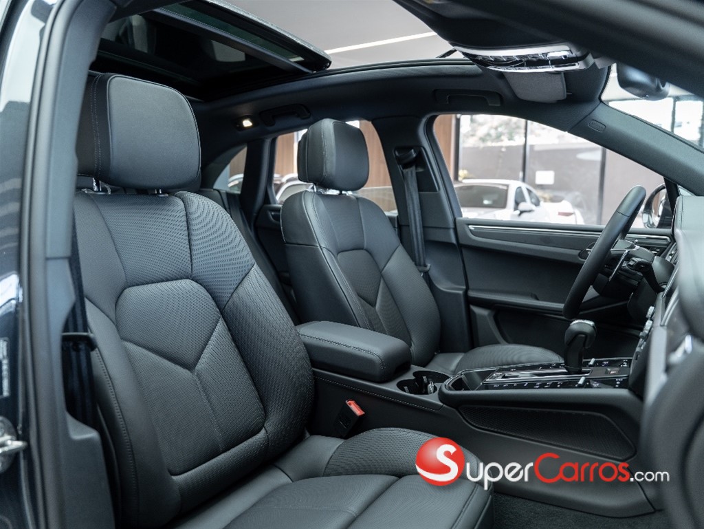 2025 Porsche Macan — foto 4 / 12