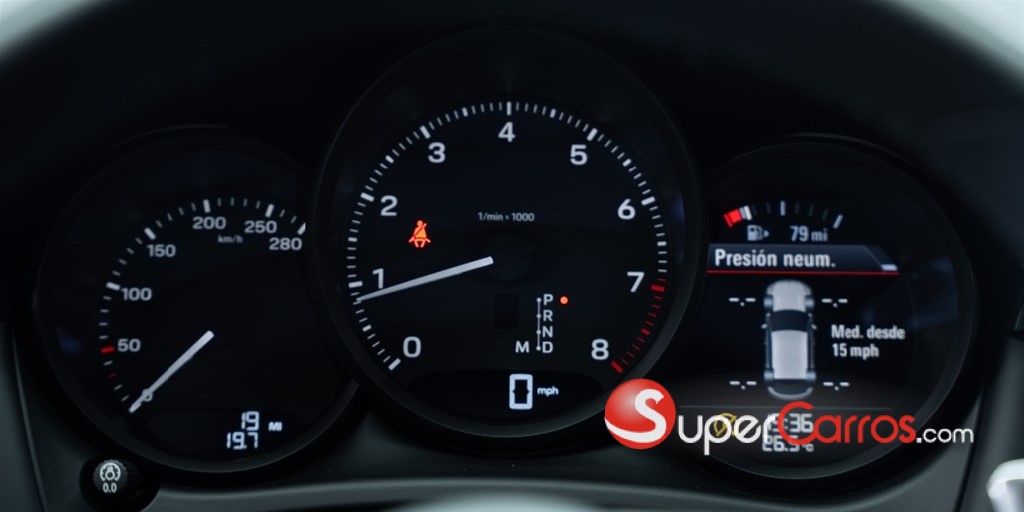 2025 Porsche Macan — foto 12 / 12