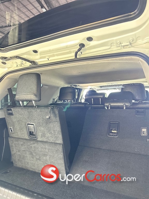 2023 Toyota 4 Runner Limited — foto 7 / 12