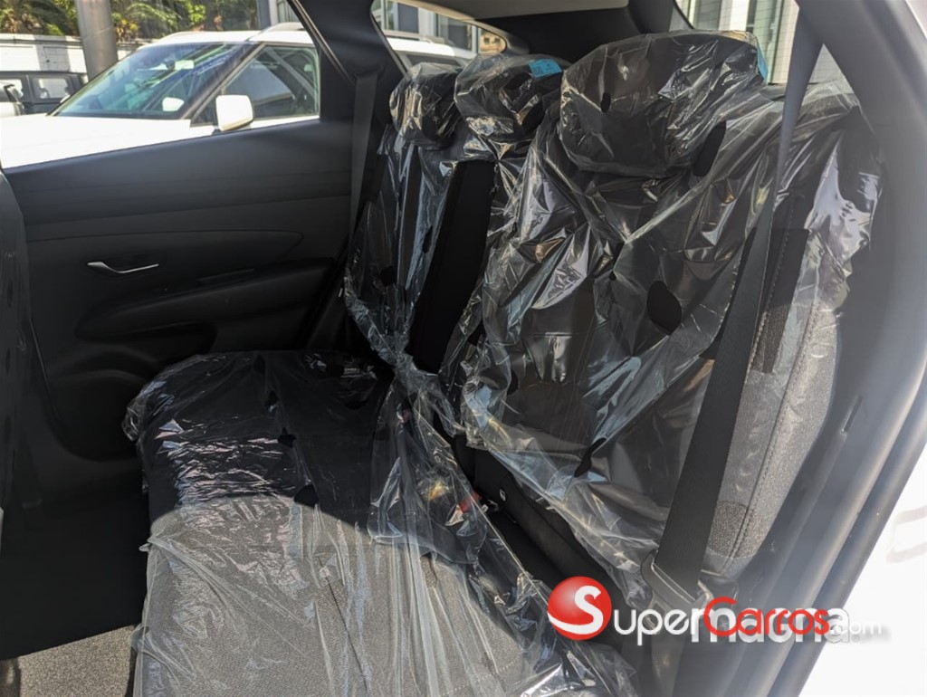 2026 Hyundai Tucson S — foto 9 / 10