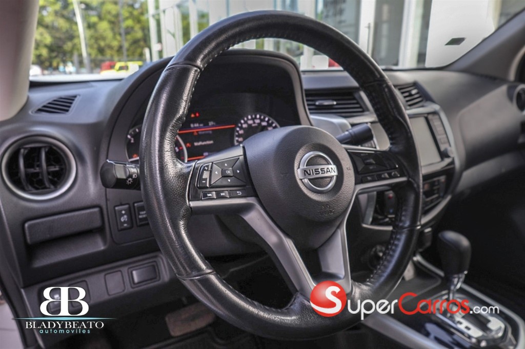2022 Nissan Frontier LE — foto 12 / 12