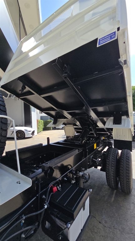 2026 Hino Volteo — foto 9 / 10