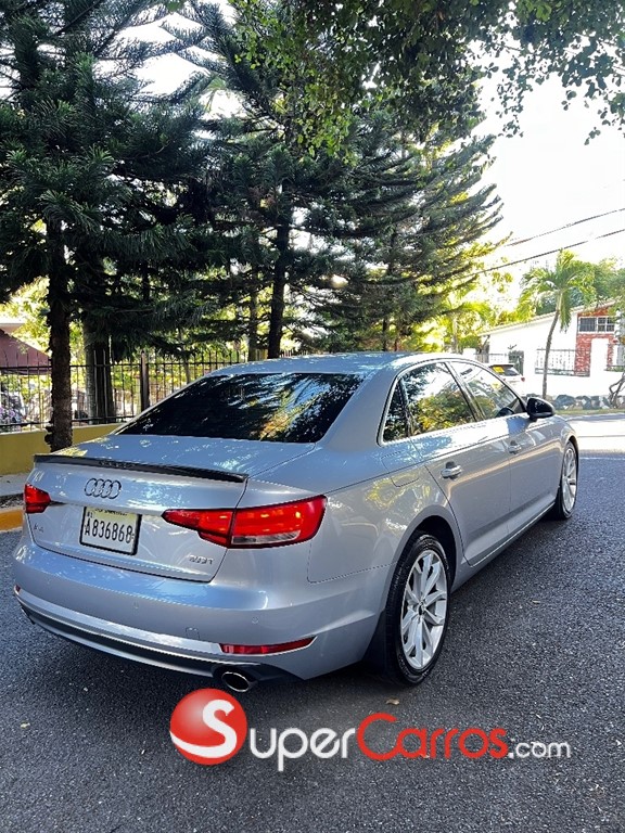 2018 Audi A4 — foto 2 / 8
