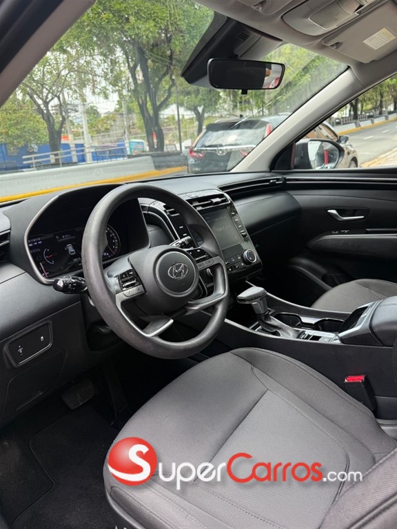 2023 Hyundai Tucson SE — foto 4 / 8