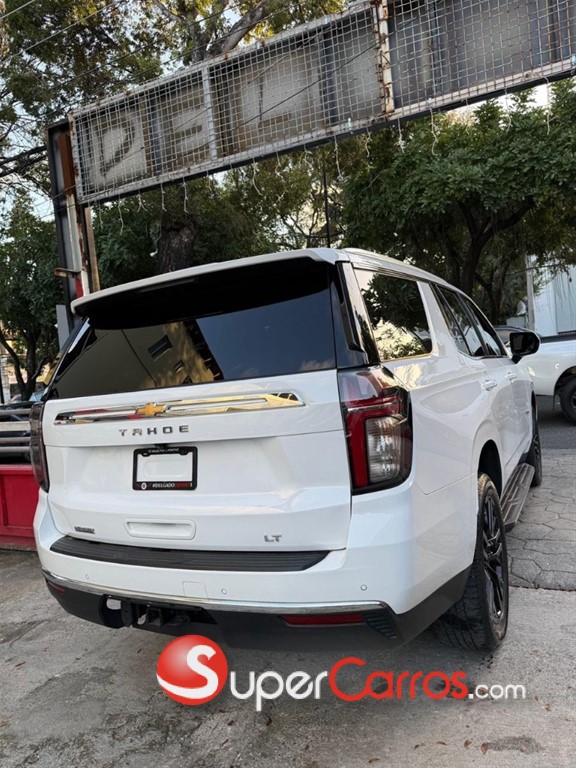 2021 Chevrolet Tahoe LT — foto 7 / 8