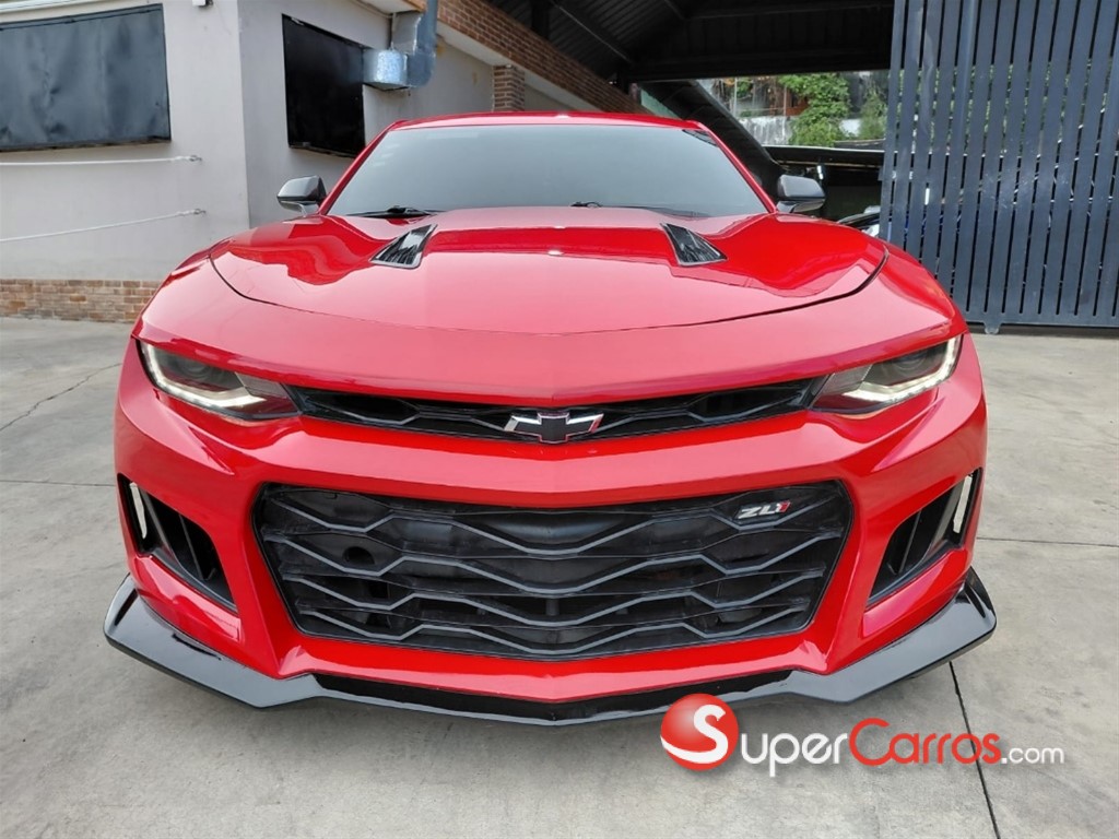 2017 Chevrolet Camaro SS — foto 2 / 12