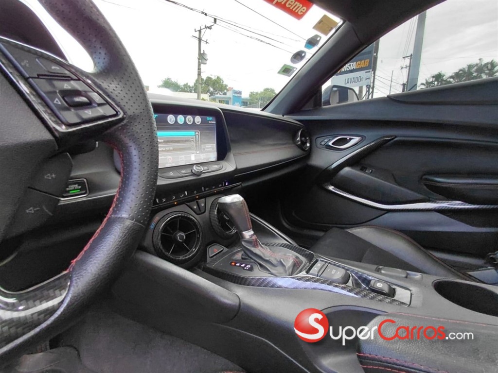 2017 Chevrolet Camaro SS — foto 11 / 12