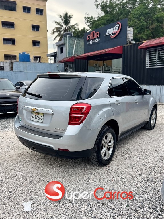 2016 Chevrolet Equinox LT — foto 5 / 10